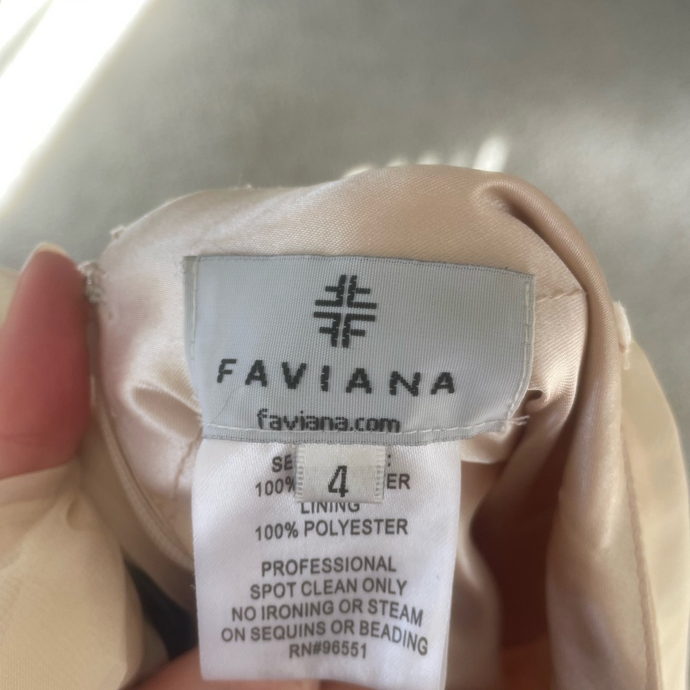Faviana Cream Satin Dress - Picture 7 of 7